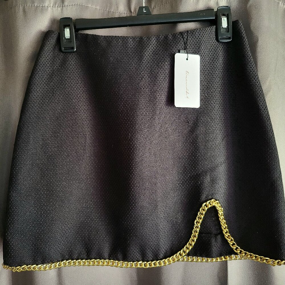 NWT Line and Dot Skirt with Gold Chain Accent Hem